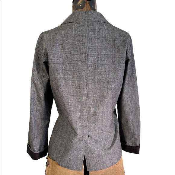 𝅺RAILS Tweed One-Button Blazer - Picture 2 of 3
